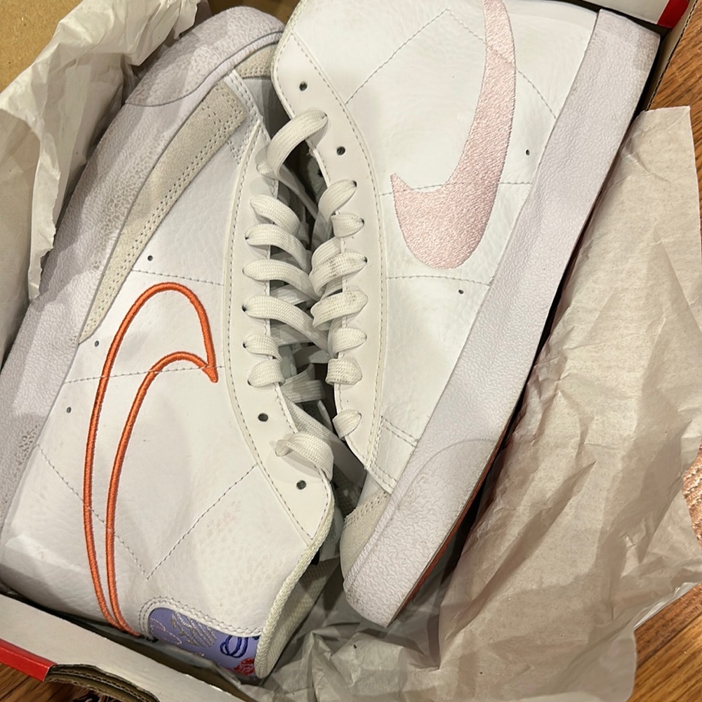 Blazer mid 77